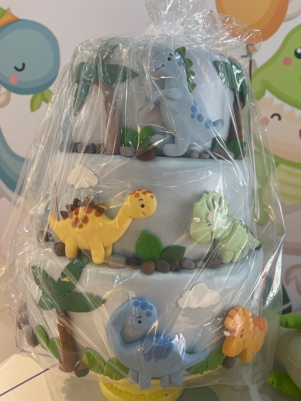 Bolo Fake Dinobaby - Grace Festas Store 