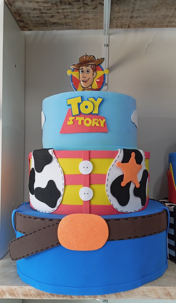 Bolo Fake - Toy Story  - Festou