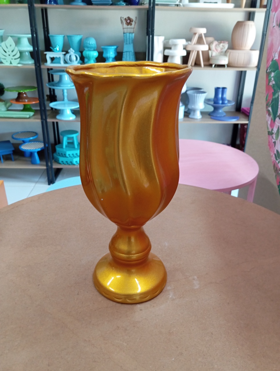 Vaso Onda Gg  - Dourado  - Festou