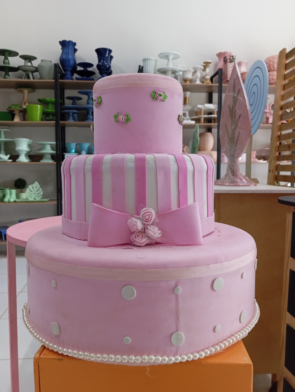 Bolo Fake - Rosa Com Laço - Festou