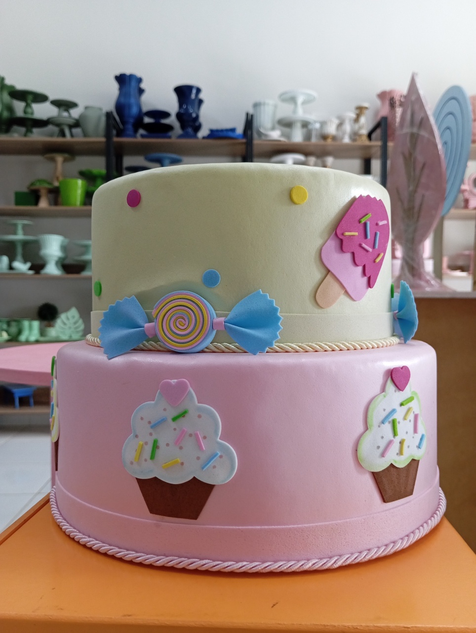 Bolo Fake - Doces - Festou