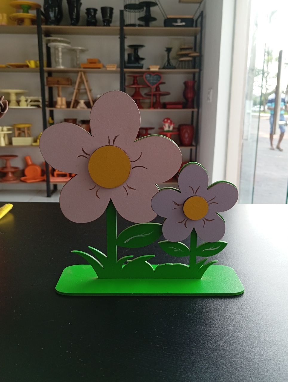 Flor de Madeira Rosa E Lilás - Decoração - Festou