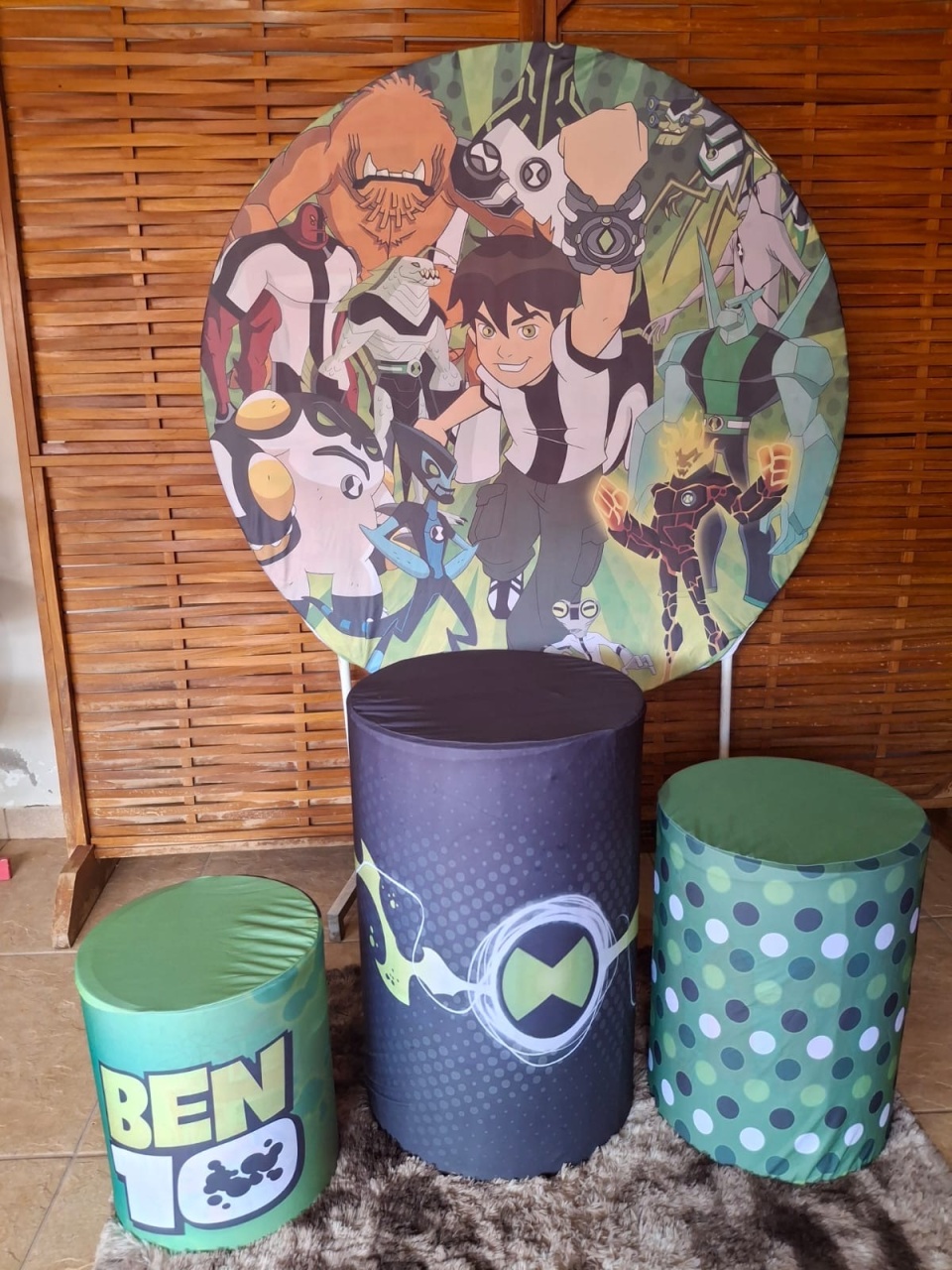 Kit Ben 10 - Festou