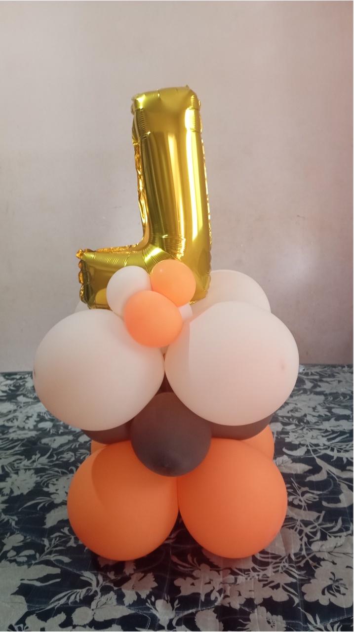 Box Balão de Chão C / Letra - Mada festa pegue monte locação 