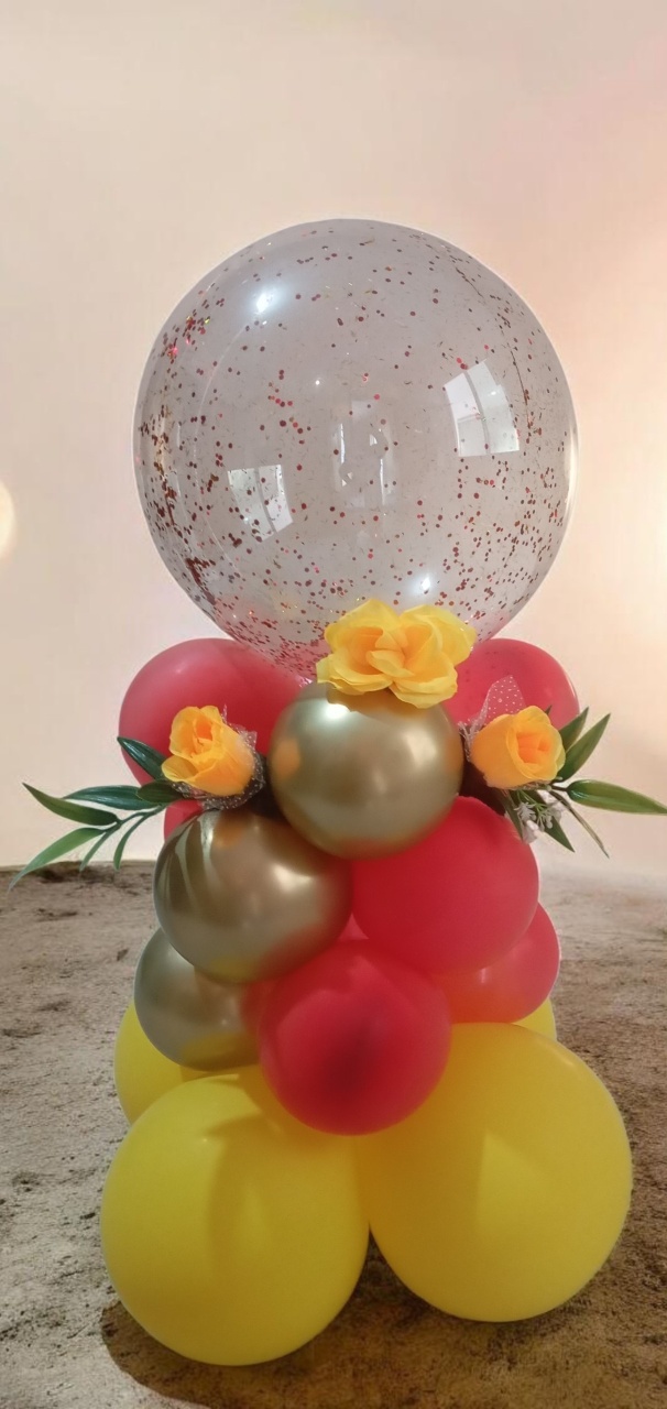 Box de Balões Bolha Com Flores - Mada festa pegue monte locação 
