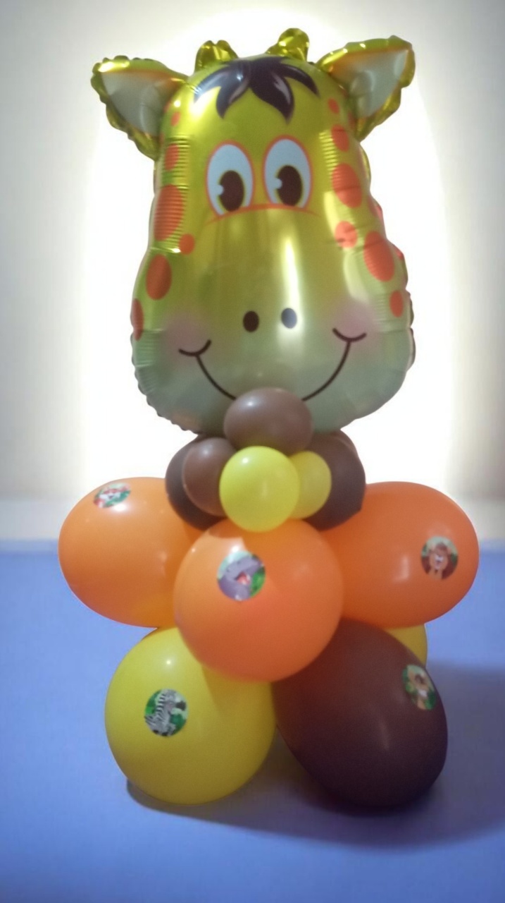 Box de Balão de Chão Girafa - Mada festa pegue monte locação 