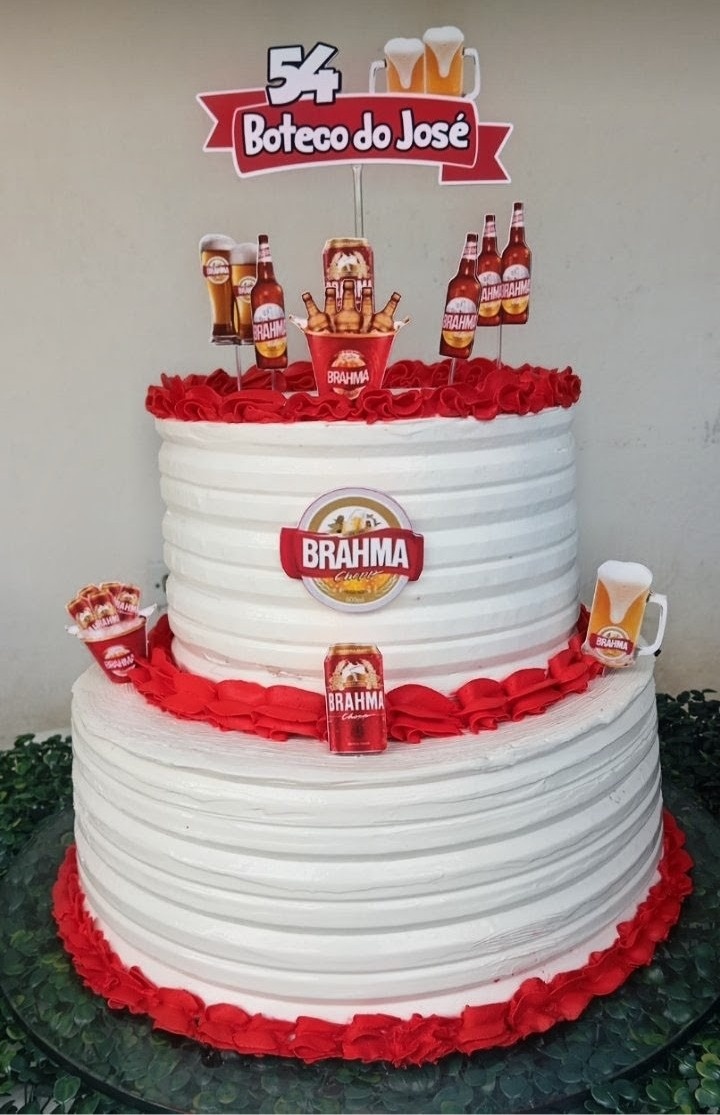 Bolo Temático da Brahma  🍷🍷😋 - Mada festa pegue monte locação 