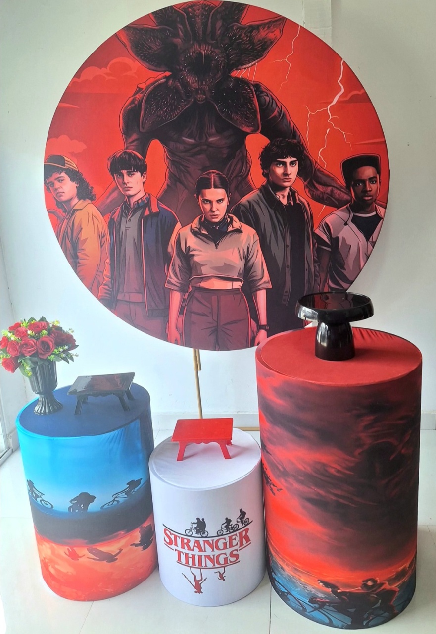 Stranger Things - Pegue e monte Festança 