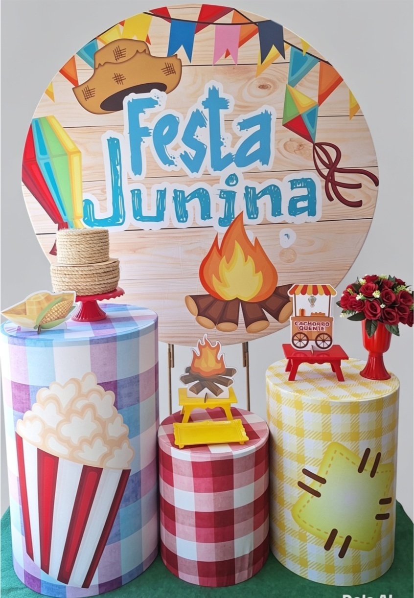 Festa Junina Mod. 2 + Bolo Fake + Tapete - Pegue e monte Festança 