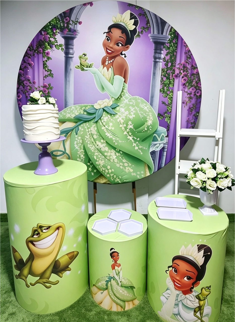 Princesa Tiana+Tapete+Bolo Fake+Escadinha - Pegue e monte Festança 