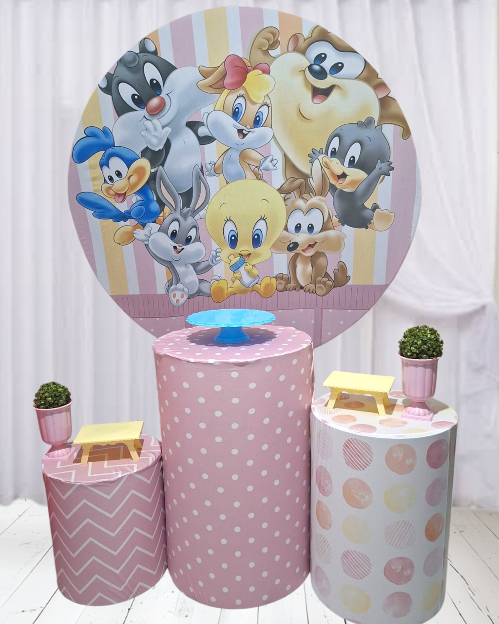 Baby Looney Tunes Rosa - Pegue e monte Festança 