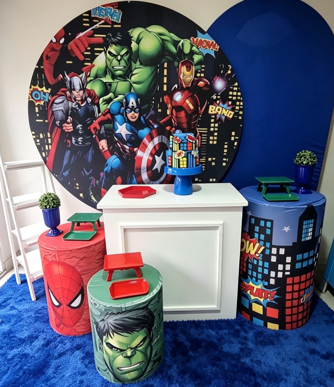 Vingadores Premium - Pegue e monte Festança 