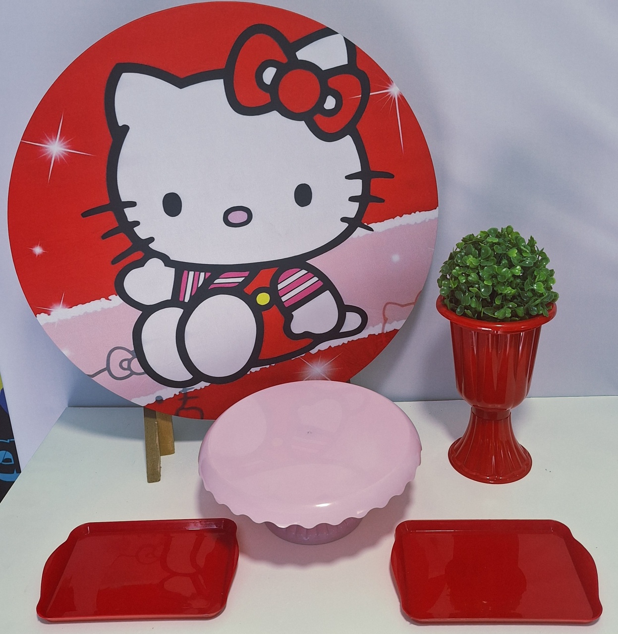 Festa Na Mesa Hello Kitty Vermelha Sem Balões - Pegue e monte Festança 