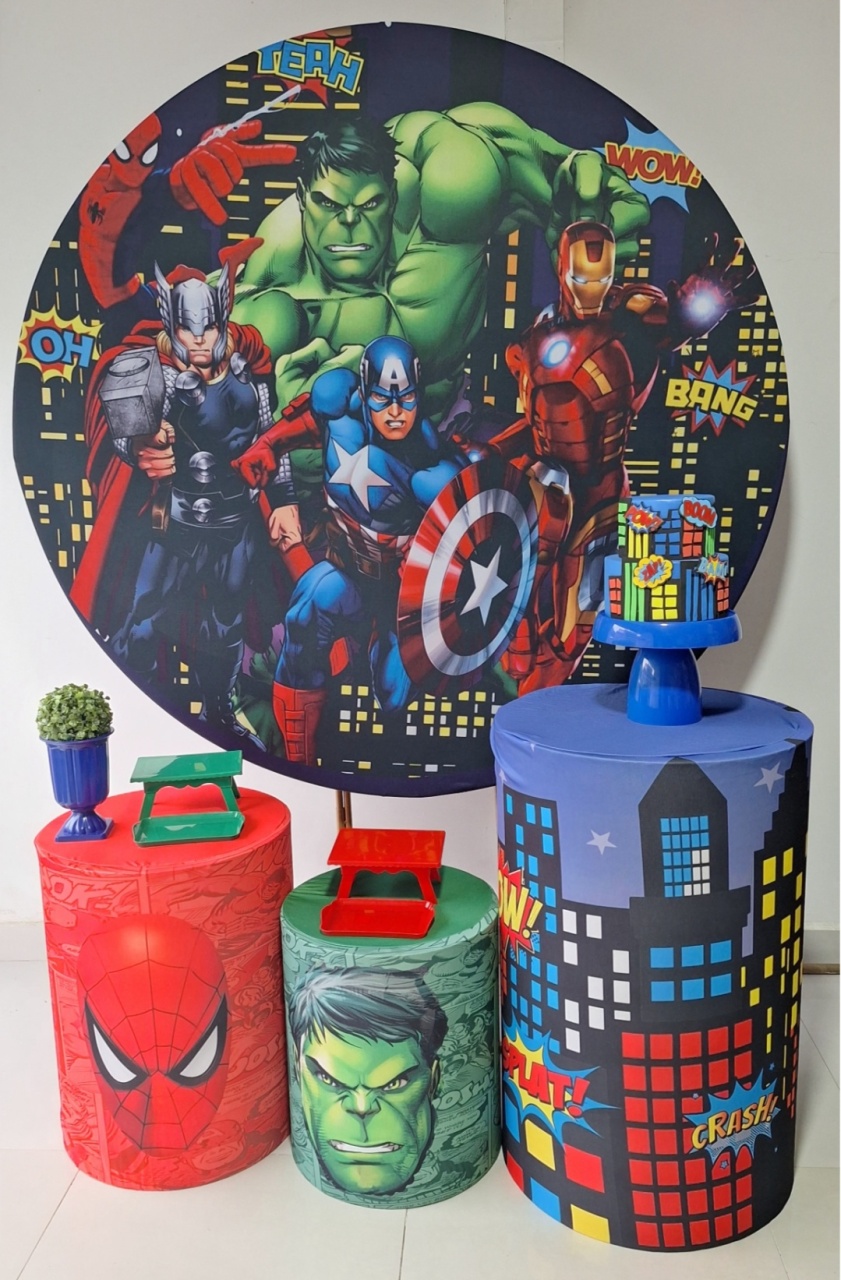 Vingadores+Bolo Fake - Pegue e monte Festança 