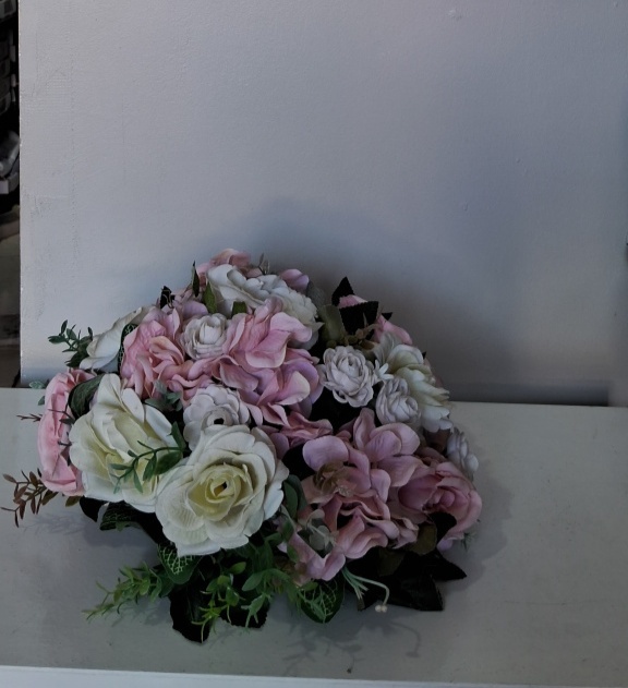 Arranjo de Flores Branco Com Rosa - Lena Fest