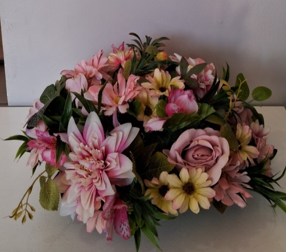 Arranjo de Flores Rosas - Lena Fest