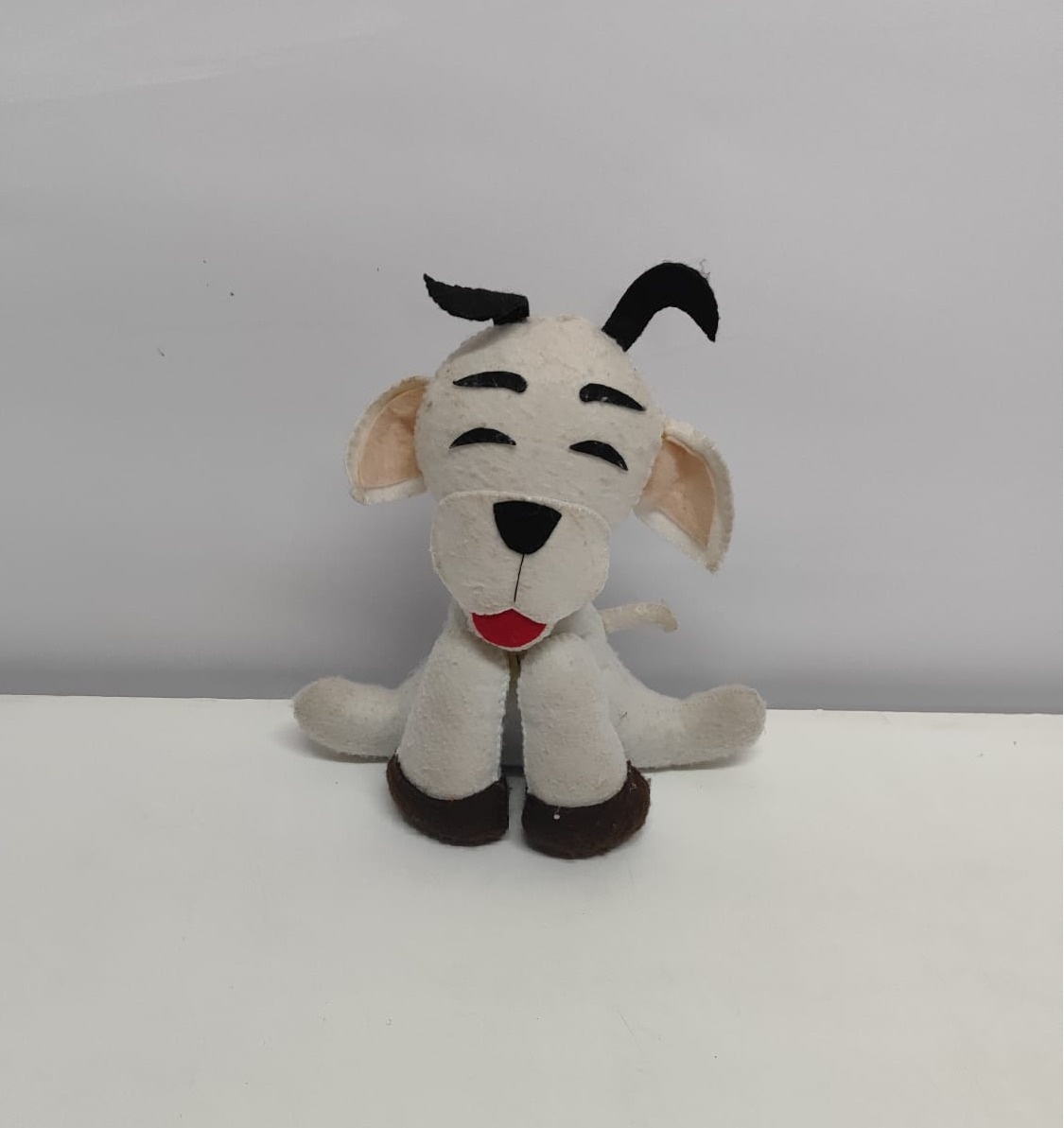 Feltro Cabrito  - BB Festas Aluguel 