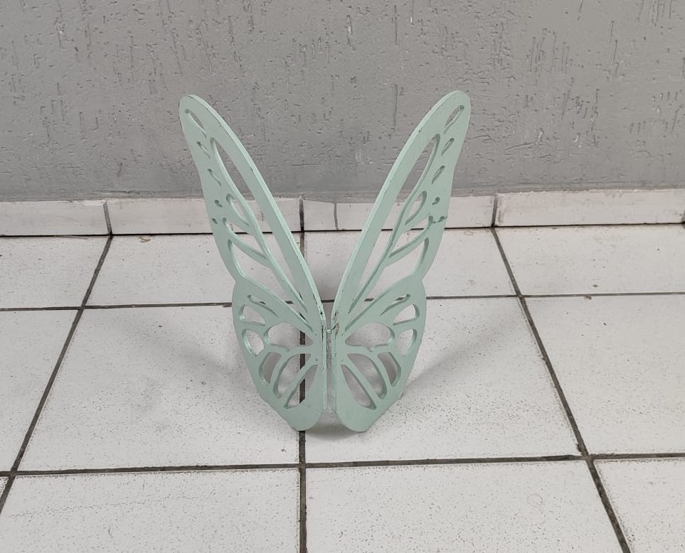 Borboleta P Decorativa de Chão Verde Claro 40Cm  - BB Festas Aluguel 