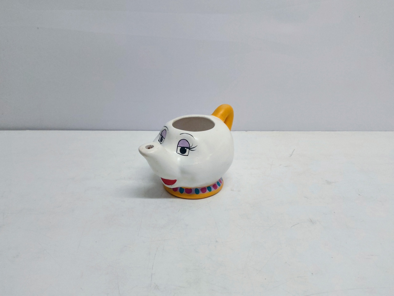 Personagem Zip (Bela E A Fera) 12Cm Alt X 13Cm Larg X 20Cm Comp - BB Festas Aluguel 
