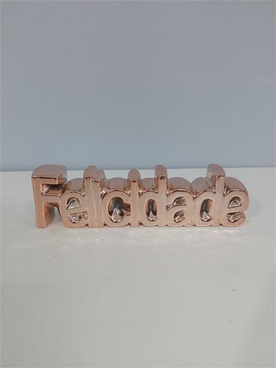 Letreiro Felicidade Louça Rosé Alt 7Cm X 24Cm X 4Cm - BBFestasAluguel 