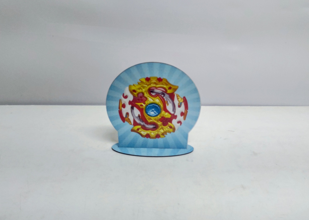 Totem Beyblade Spriggan Requiem (Beyblade) 21Cm Alt X 19Cm Larg  - BB Festas Aluguel 