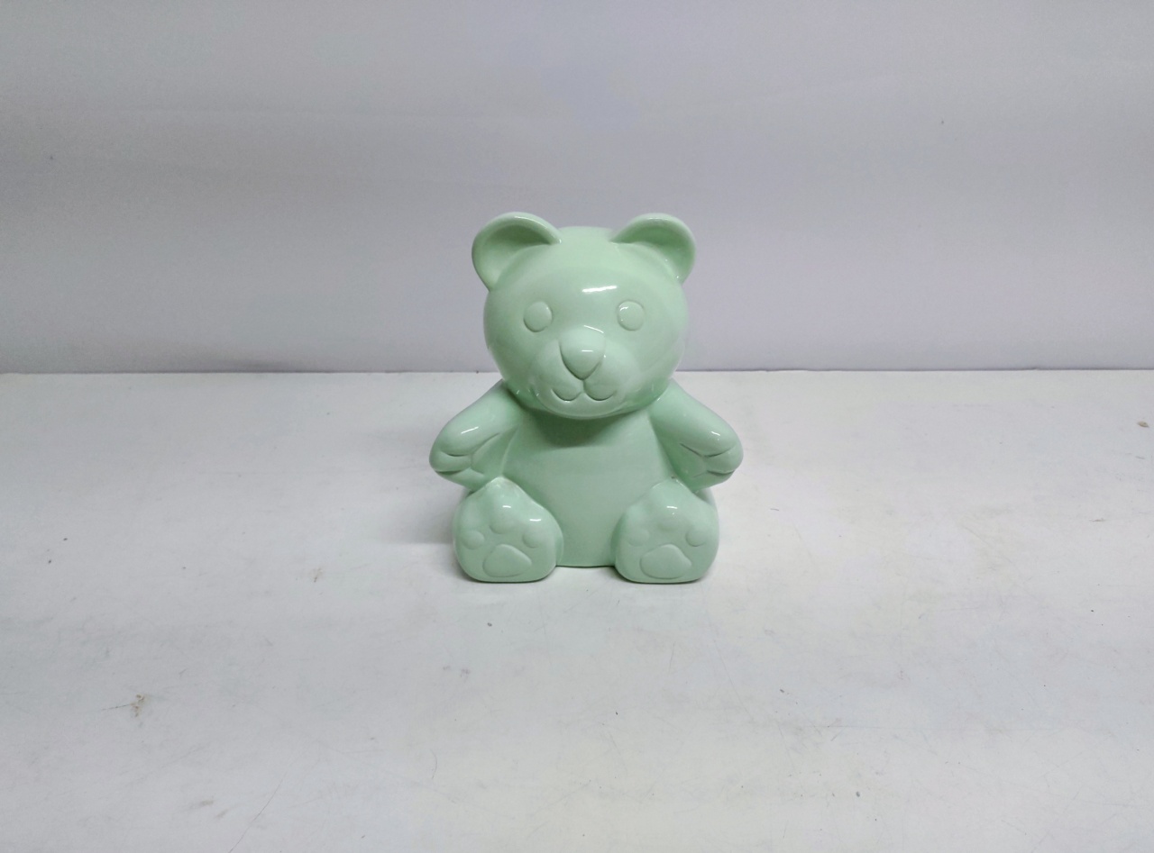 Urso Decorativo de Cerâmica Verde Claro 20Cm Alt X 15Cm Larg X 13Cm Comp  - BB Festas Aluguel 