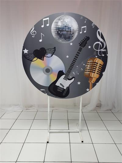 Painel Sublimado Redondo Rock 1,30Cm - BB Festas Aluguel 