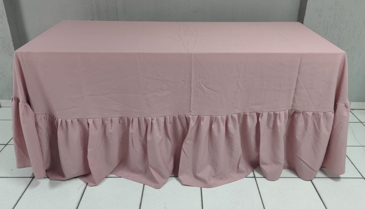 Toalha Decorativa Babado Rosê - BBFestasAluguel 