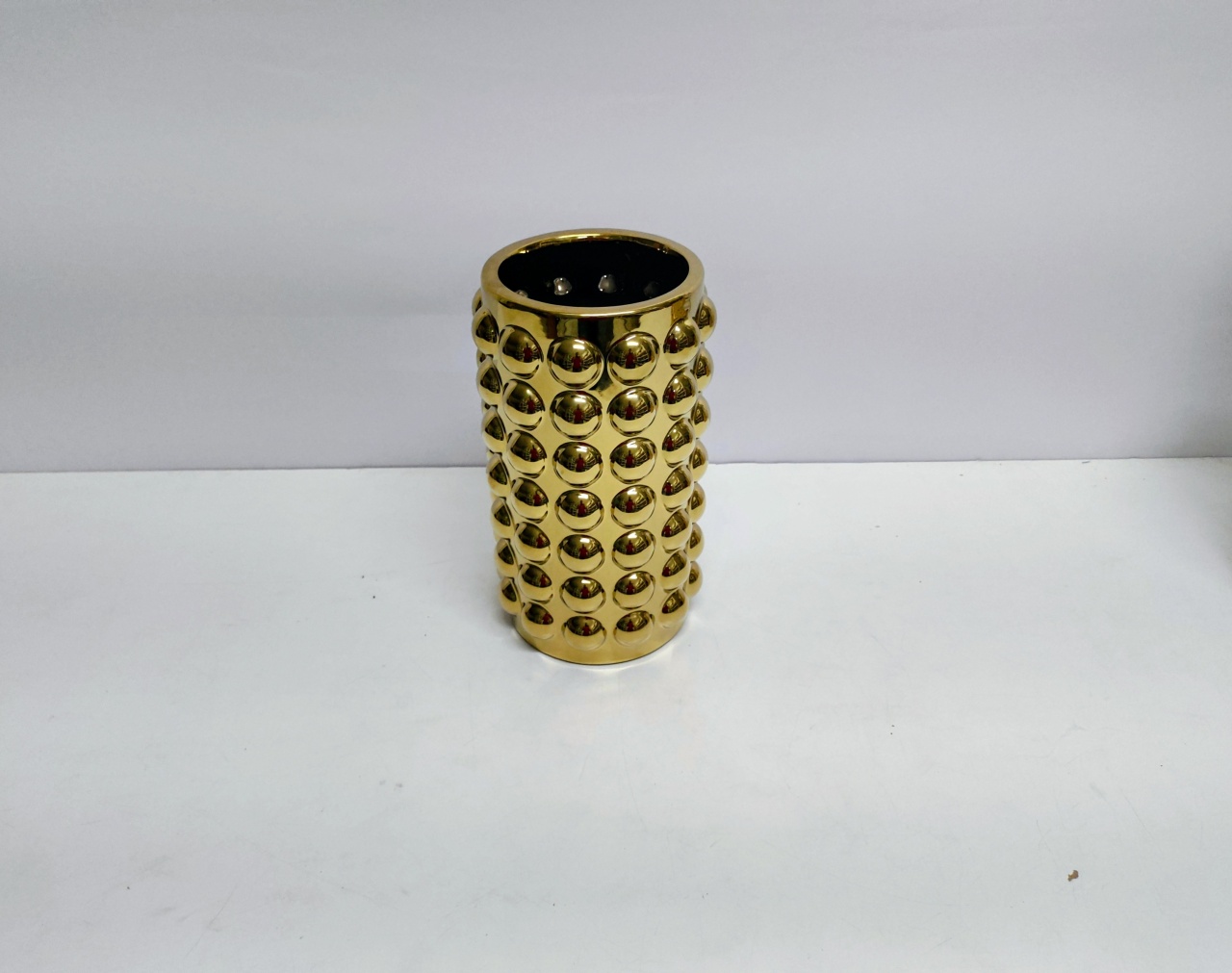 Vaso Bolas Baixo Dourada 20Cm Alt X 10Cm Diametro - BB Festas Aluguel 