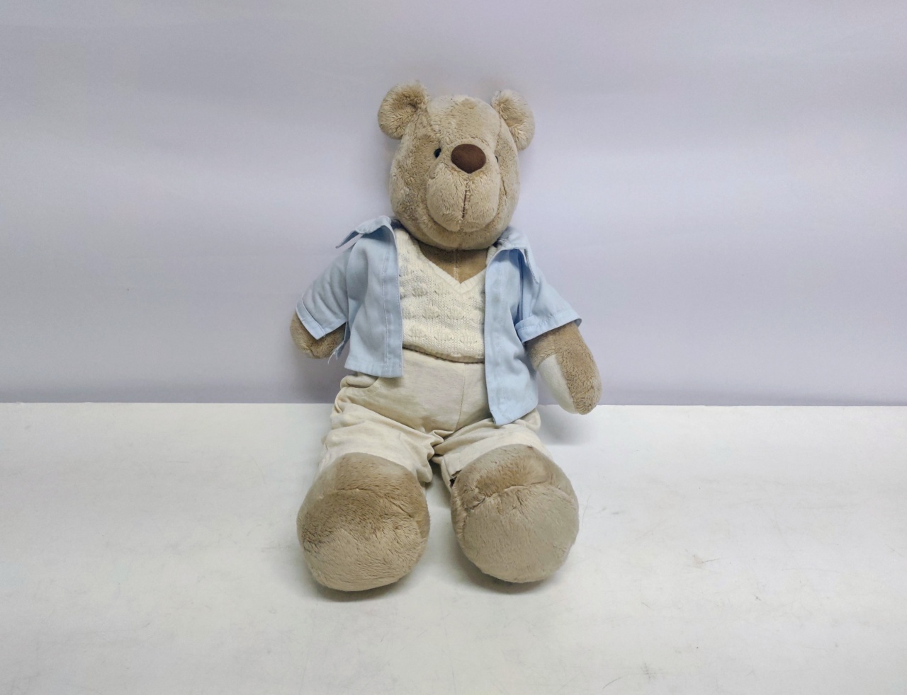 Urso de Pelúcia Com Roupas de Tecido  - BB Festas Aluguel 