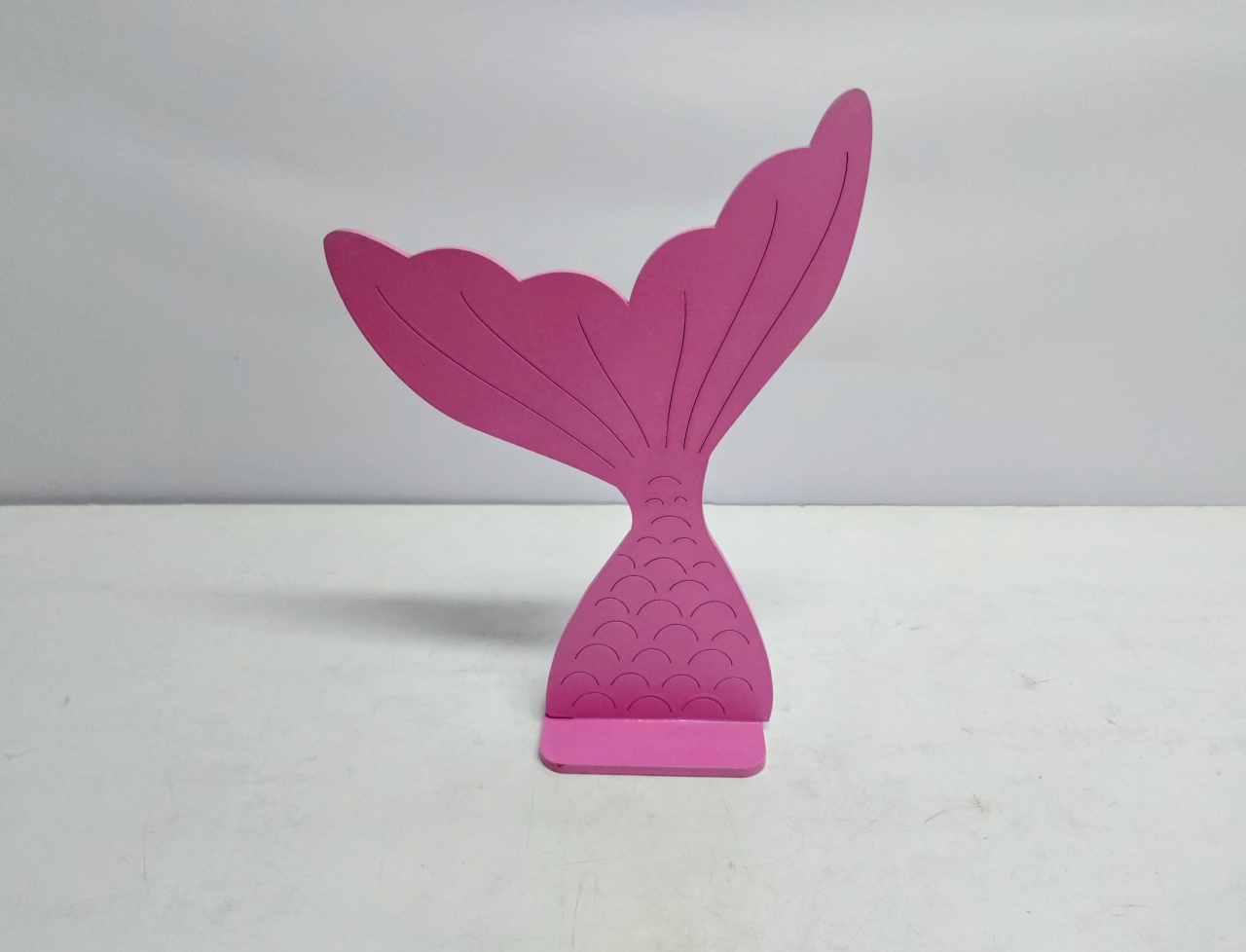 Totem Calda de Sereia Rosa 34Cm Alt X 24Cm Larg  - BB Festas Aluguel 
