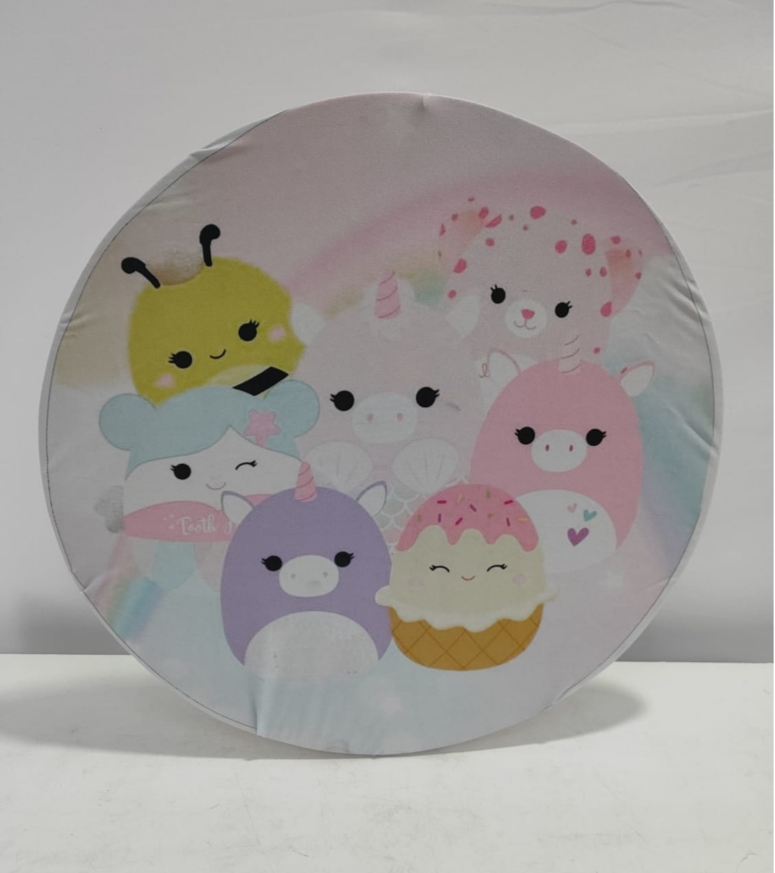 Painel Sublimado Redondo Squishmallows 60Cm - BBFestasAluguel 