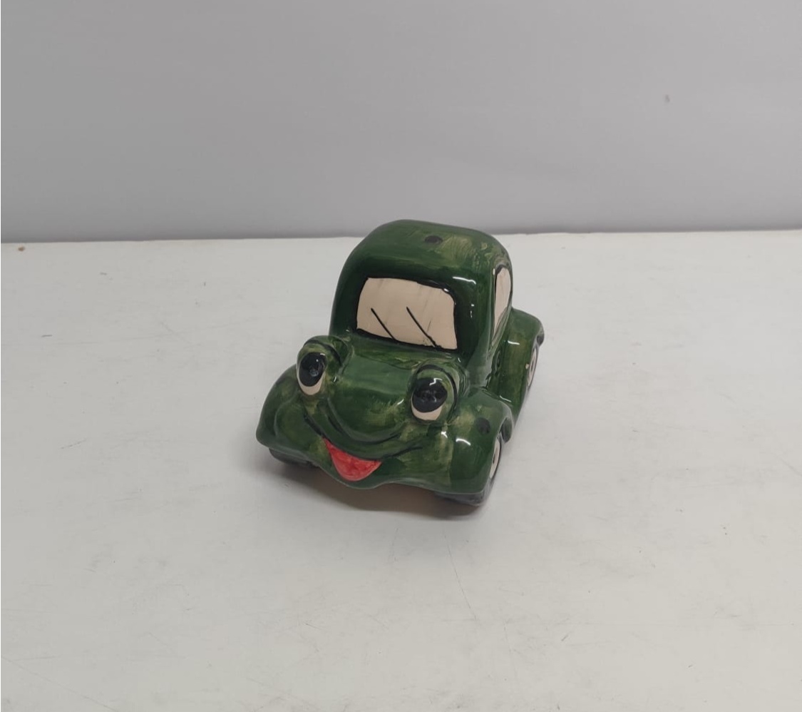 Fusca Verde Decorativo 12Cm Alt X 12Cm X 15Cm - BBFestasAluguel 
