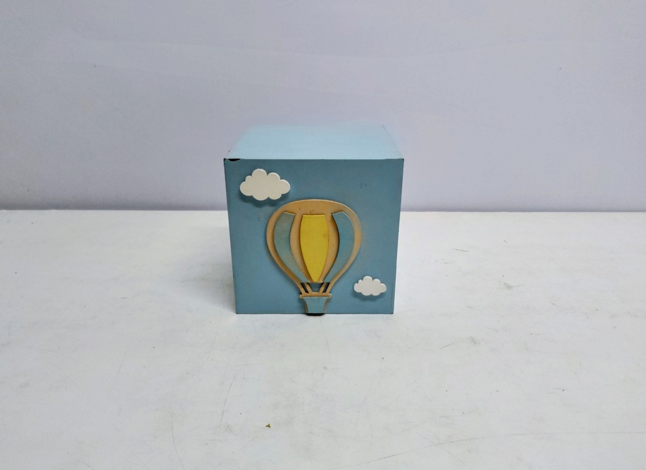 Cubo Balão Azul 15Cm Alt X 15Cm X 15Cm - BB Festas Aluguel 