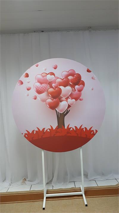 Painel Sublimado Redondo Arvore de Amor 1,30Cm - BB Festas Aluguel 