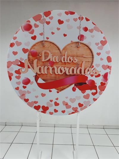 Painel Sublimado Redondo Dia dos Namorados Painel de  Madeira 1,30Cm - BB Festas Aluguel 
