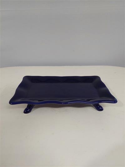 Bandeja Retangular Babado Com Pé Azul Royal Alt5Cm 16Cm X 28Cm - BB Festas Aluguel 