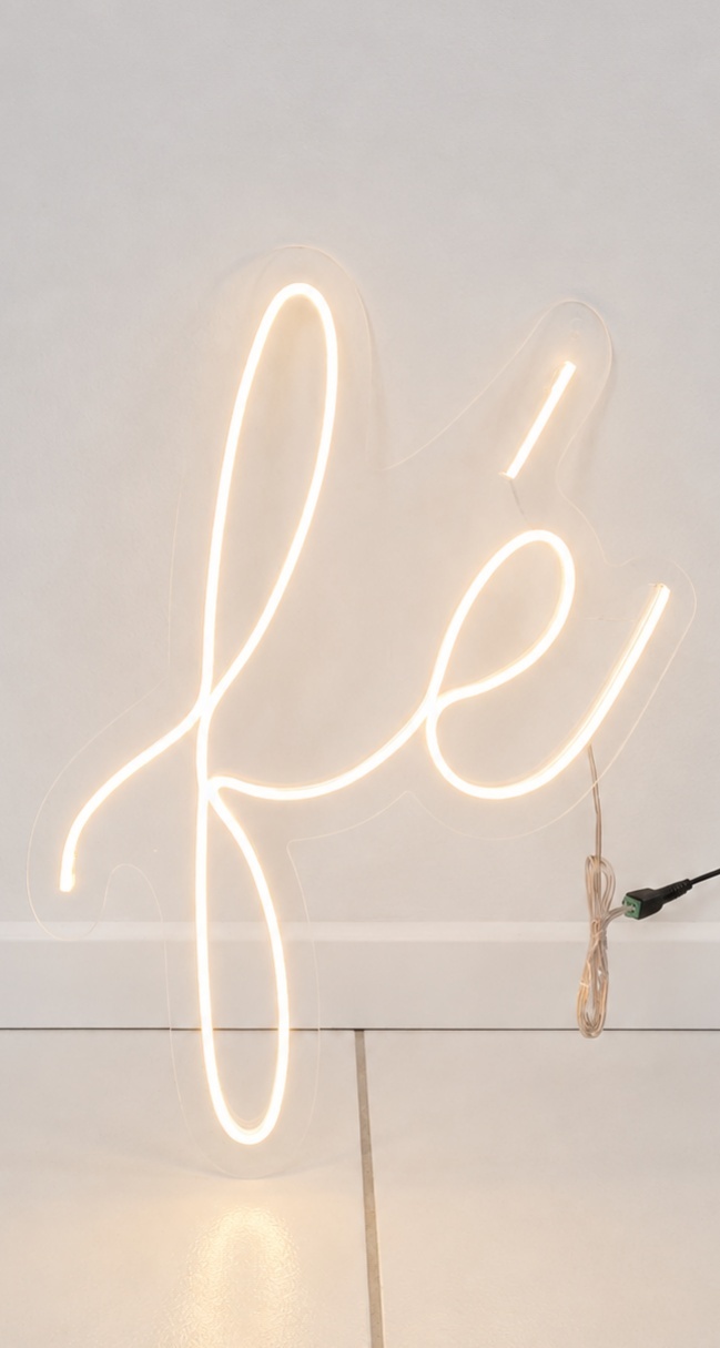 Letreiro Fé de Led 50Cm Alt X 30Cm Larg - BBFestasAluguel 