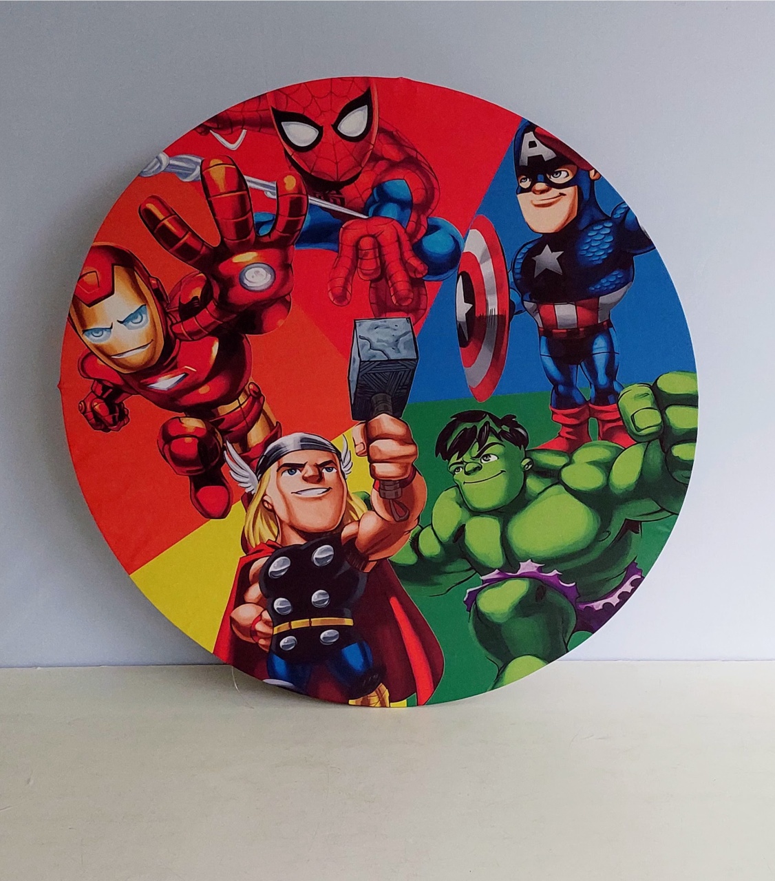 Painel Sublimado Redondo Vingadores 60Cm - BBFestasAluguel 
