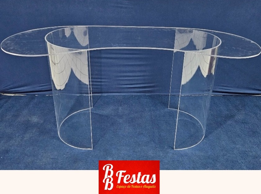 Mesa Orgânica 8Mm Com 2 Bases Acrílico 8Mm 1,70M X 75Cm - BB Festas Aluguel 