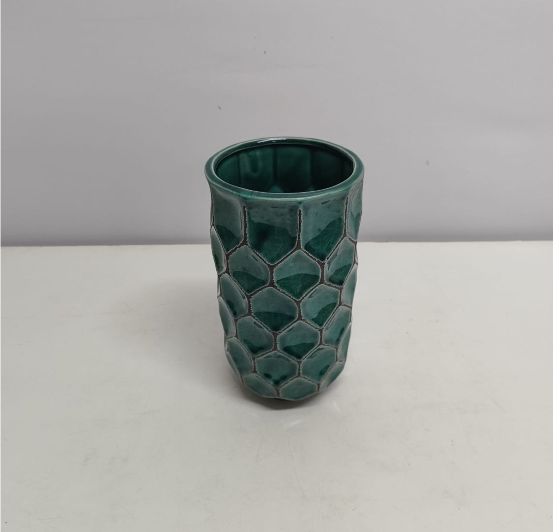 Vaso Escama Verde 20Cm Alt X 12Cm Diametro  - BB Festas Aluguel 