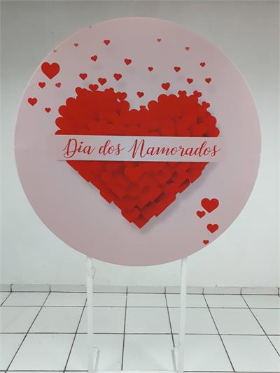 Painel Sublimado Redondo Dia dos Namorados  Em Corações 1 1,30Cm - BB Festas Aluguel 