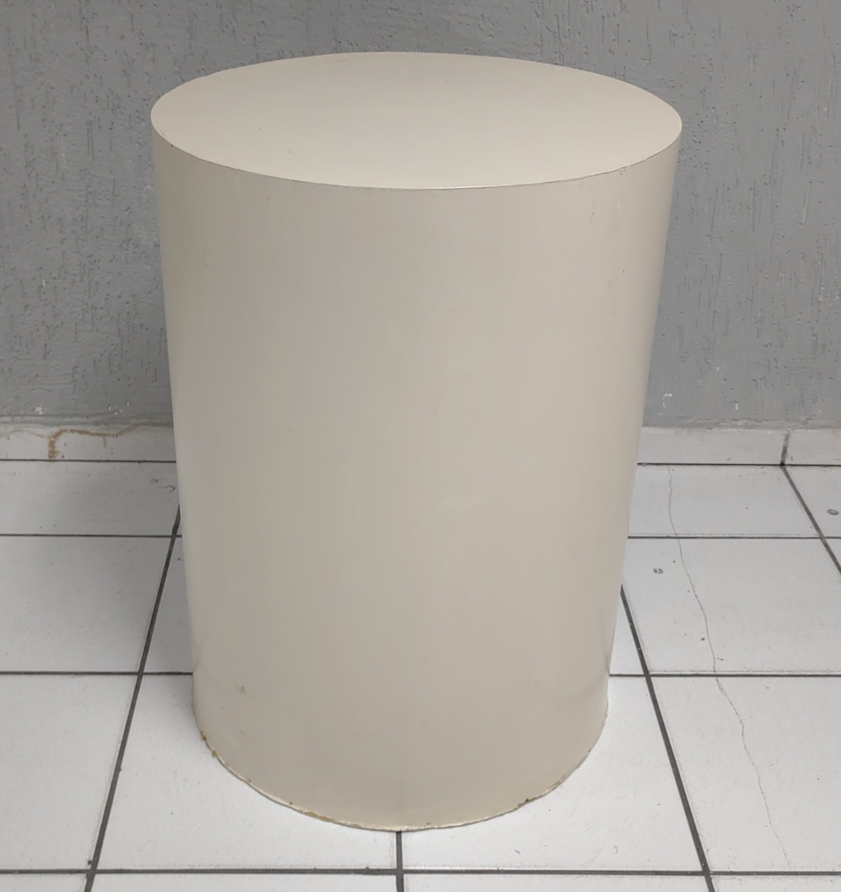 Cilindro Mdf G Bege 80Cm Alt X 55Cm Diametro  - BB Festas Aluguel 