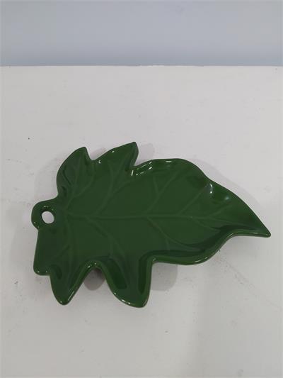 Bandeja Folha Verde Escuro Alt2Cm 20Cm X 23Cm - BB Festas Aluguel 