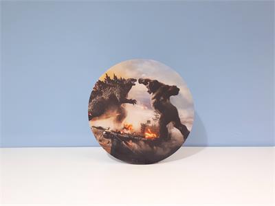 Painel Sublimado Redondo Kingkong Vs Godzilla 60Cm - BB Festas Aluguel 