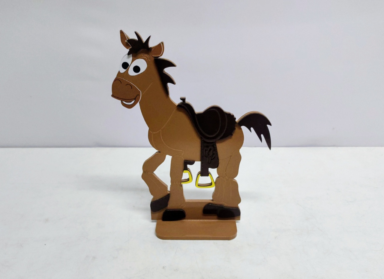 Totem Personagem Bullseye (Toy Story) 28Cm Alt X 21Cm Larg  - BB Festas Aluguel 
