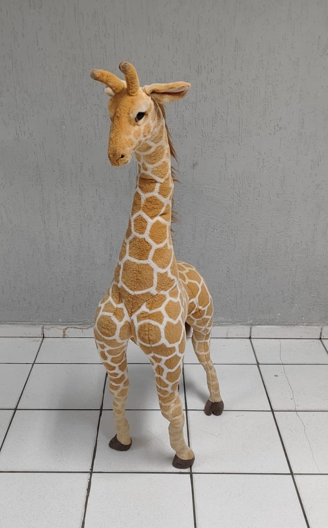 Girafa 1,40M  - BB Festas Aluguel 