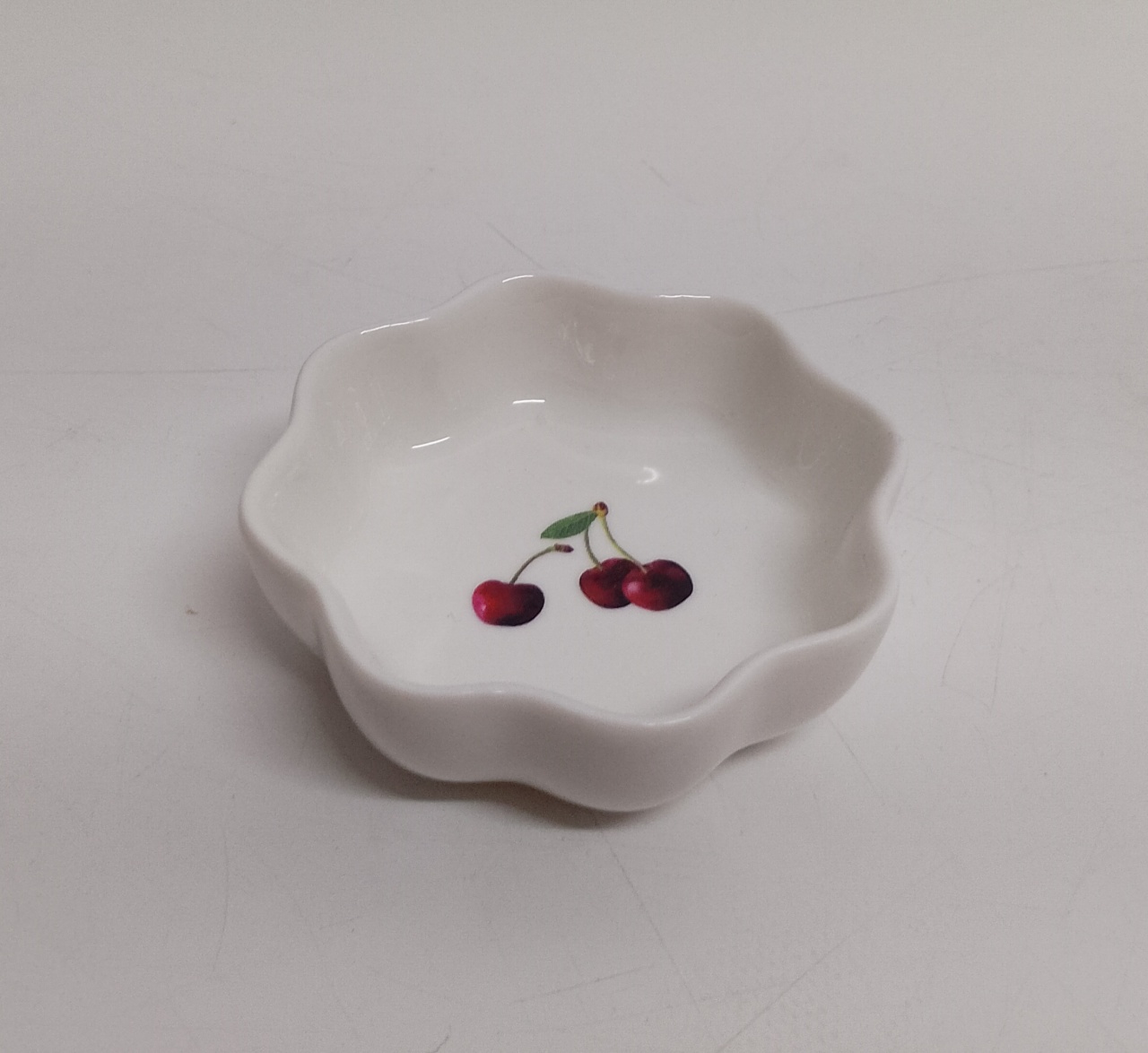 Molheira Redondo Branco Com Babado Pp 7Cm Diametro - BBFestasAluguel 
