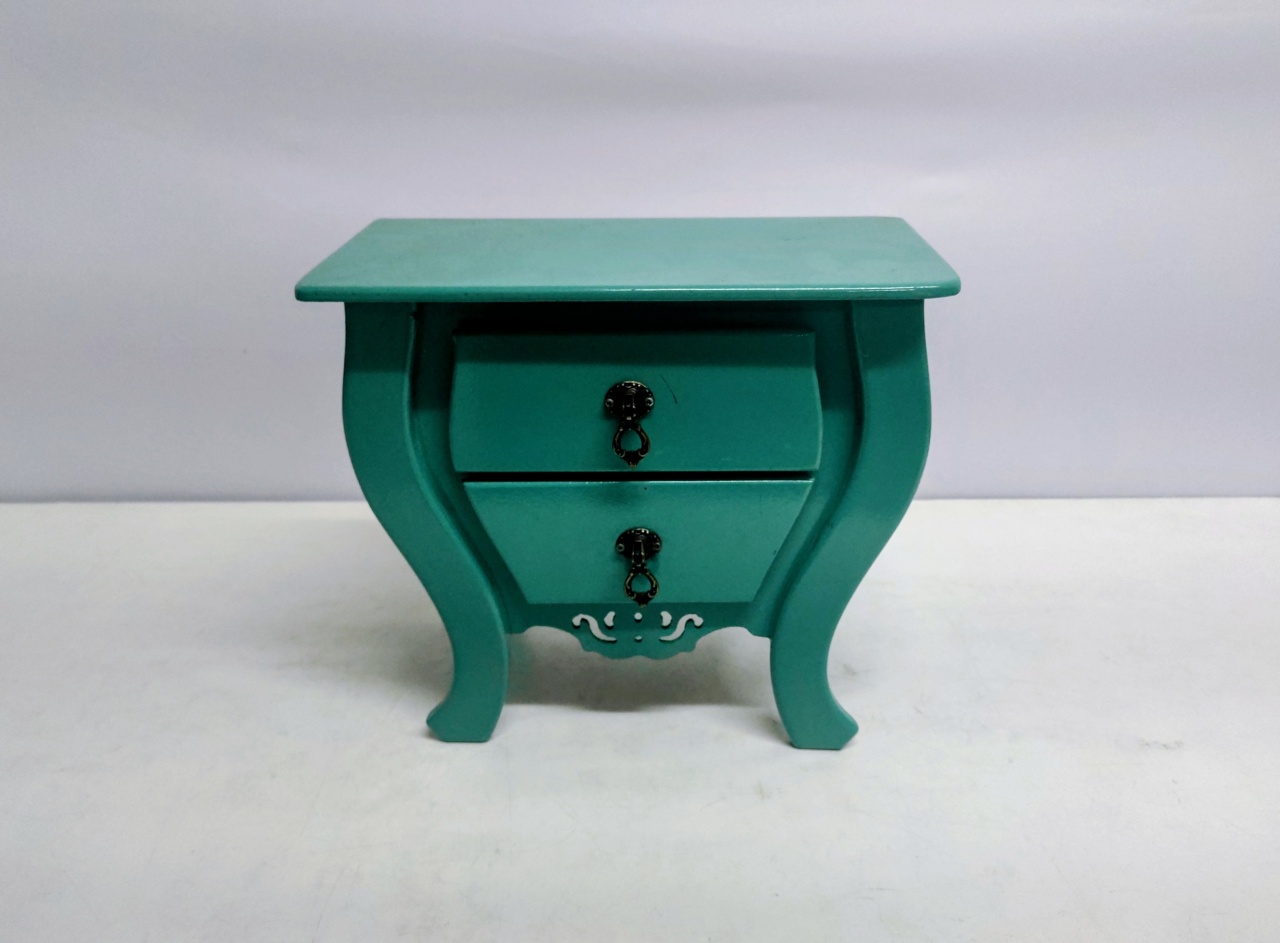 Criado Mudo de Mesa Verde Tiffany Alt 26Cm X 28Cm X 26Cm - BB Festas Aluguel 