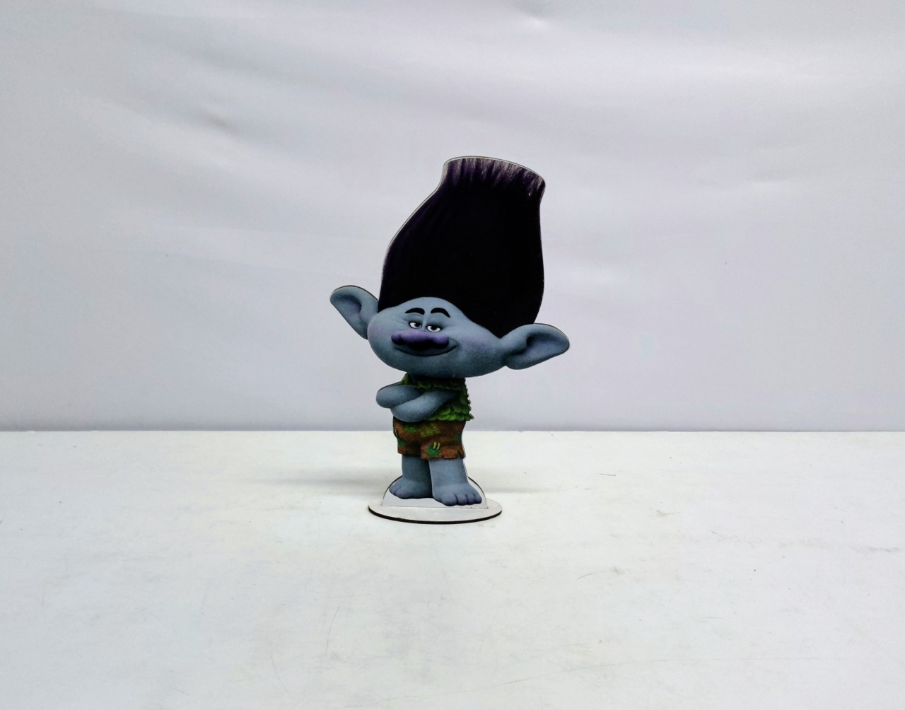 Totem Branch  (Trolls) 30Cm Alt X 22Cm Larg  - BB Festas Aluguel 